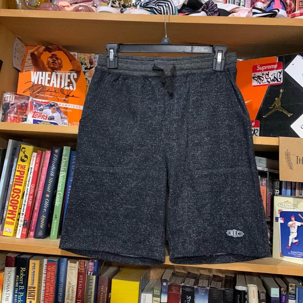 BROOKLYN CLOTH Work Wear-Junior’s black/gray drawstring stretch waistband shorts